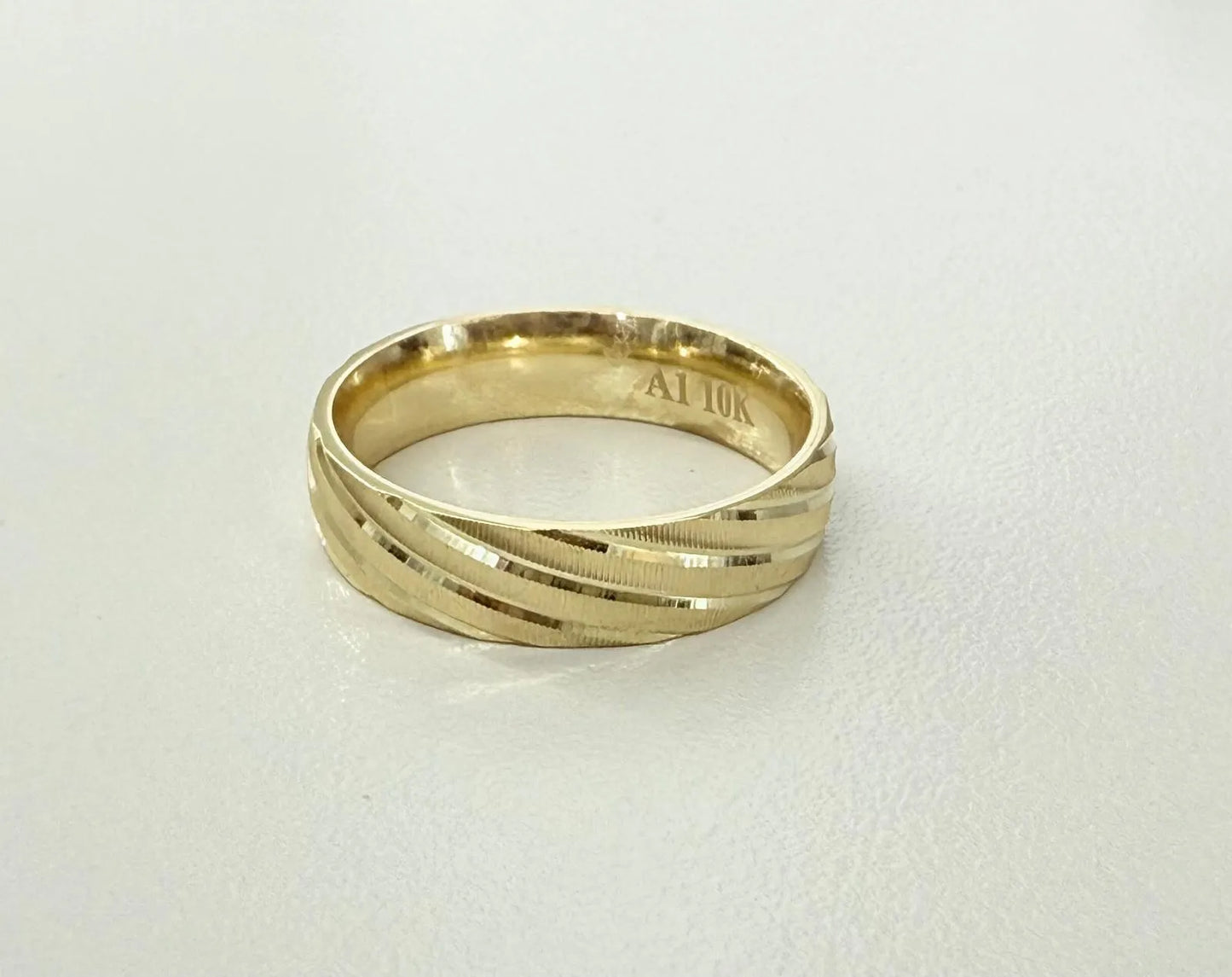 Yellow Gold Band KA1206